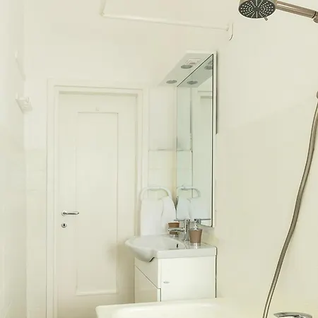 Dehomes - Porta Vittoria Comfort Suite Milan Exterior photo